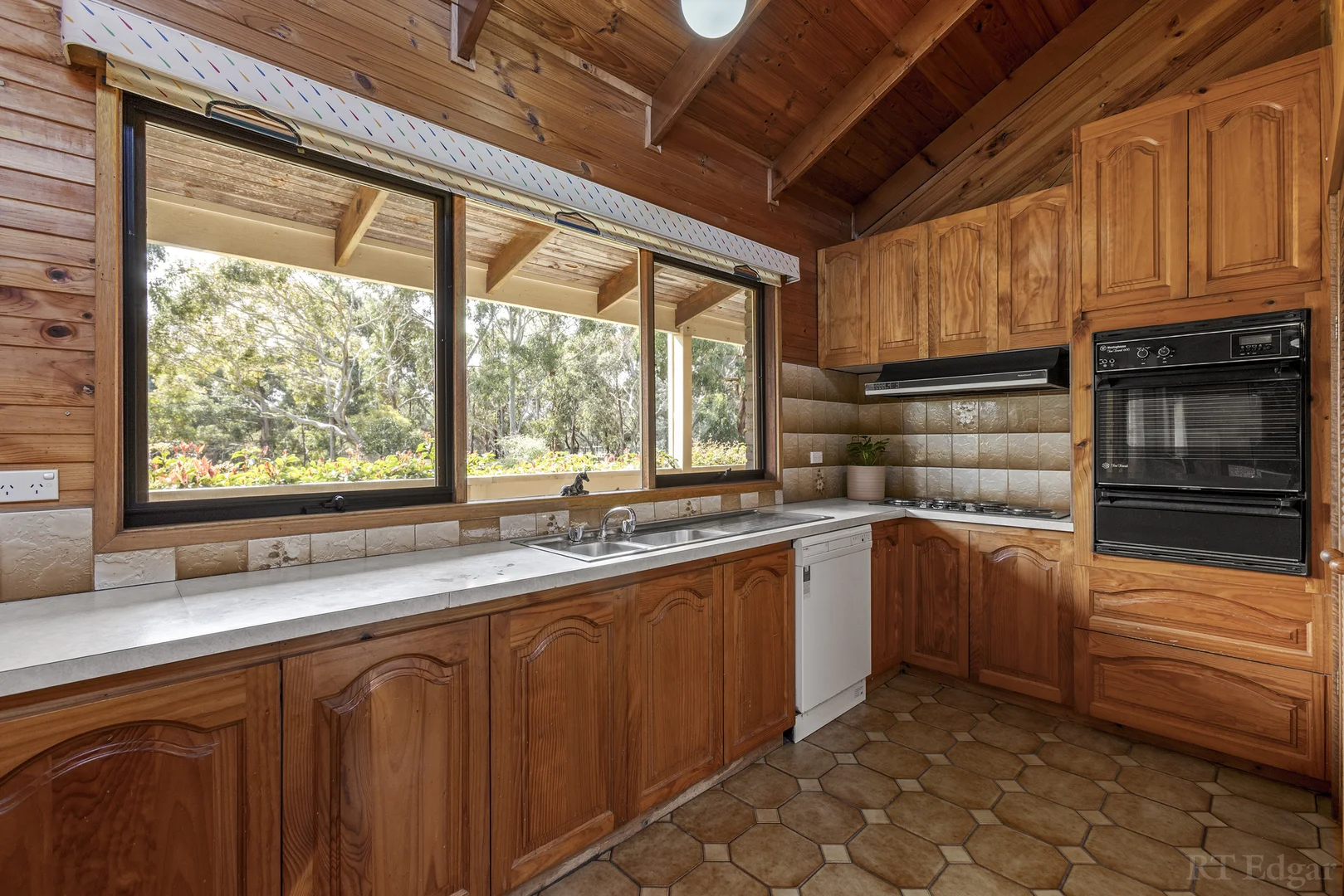 Additional image 6 of 2-20 Eloca Court, Wallington VIC 3222