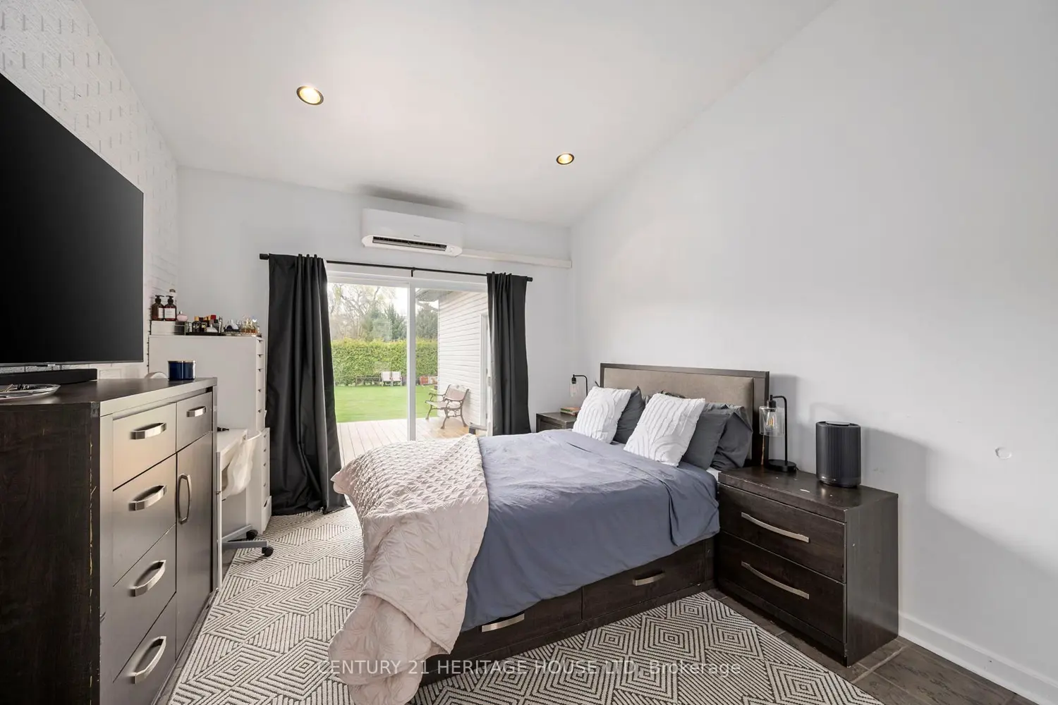 Additional image 13 of 2720 Catherine Street