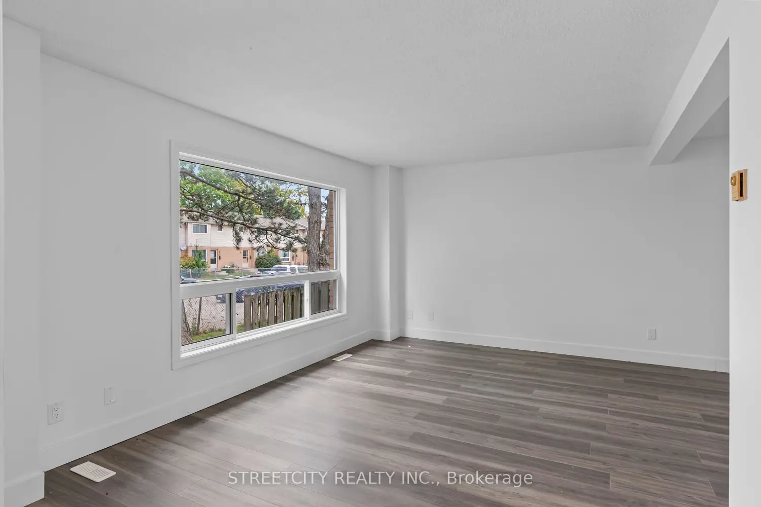 Additional image 7 of 550 Second Street 59