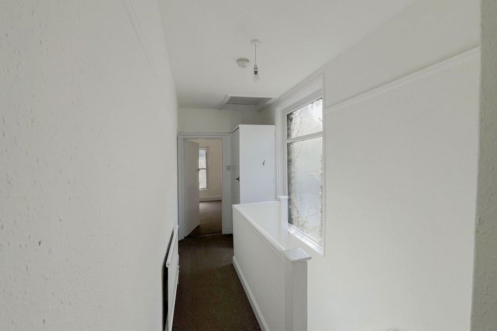 Additional image 11 of 1 bed flat to rentFlat C 7/11 Tredegar Street, Risca NP11