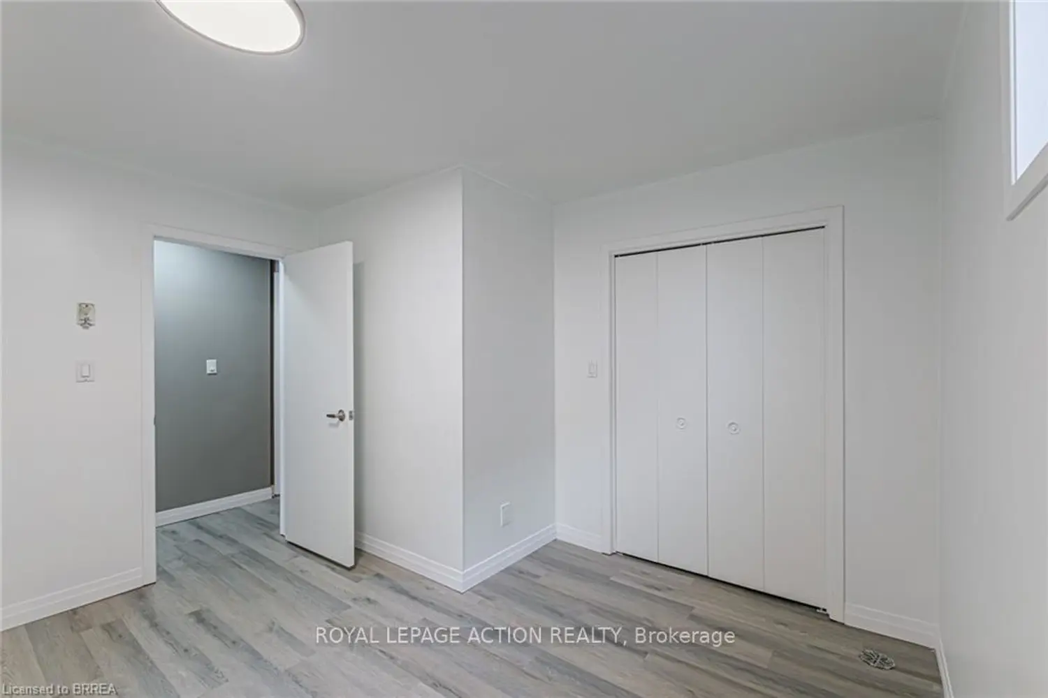 Additional image 10 of 54 Grand Street