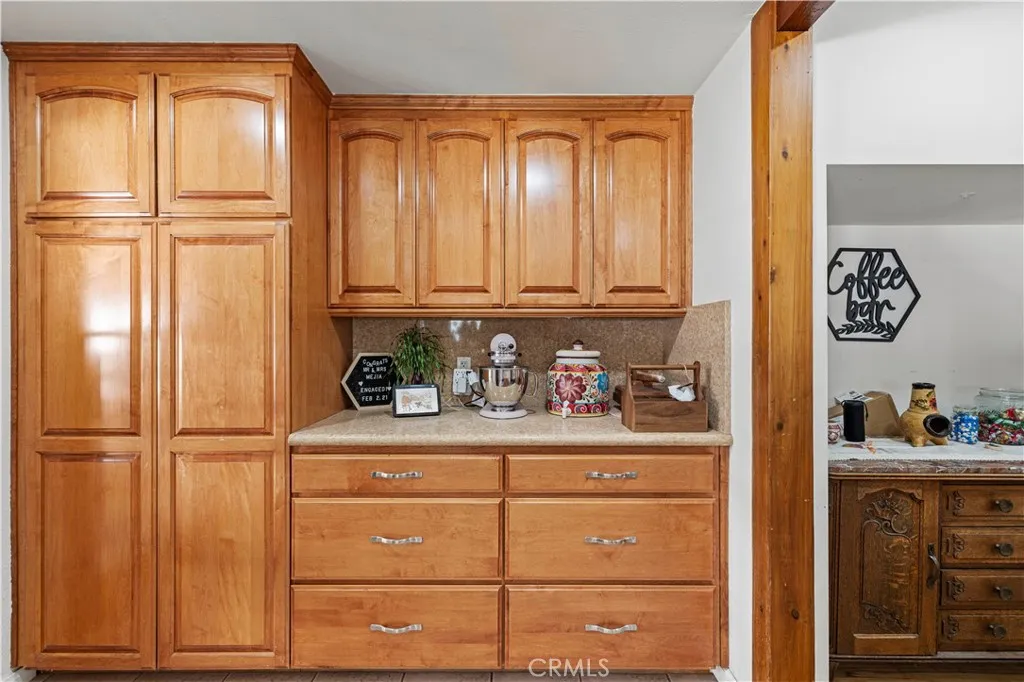 Additional image 10 of 18229 Strathern Street, Reseda, CA 91335