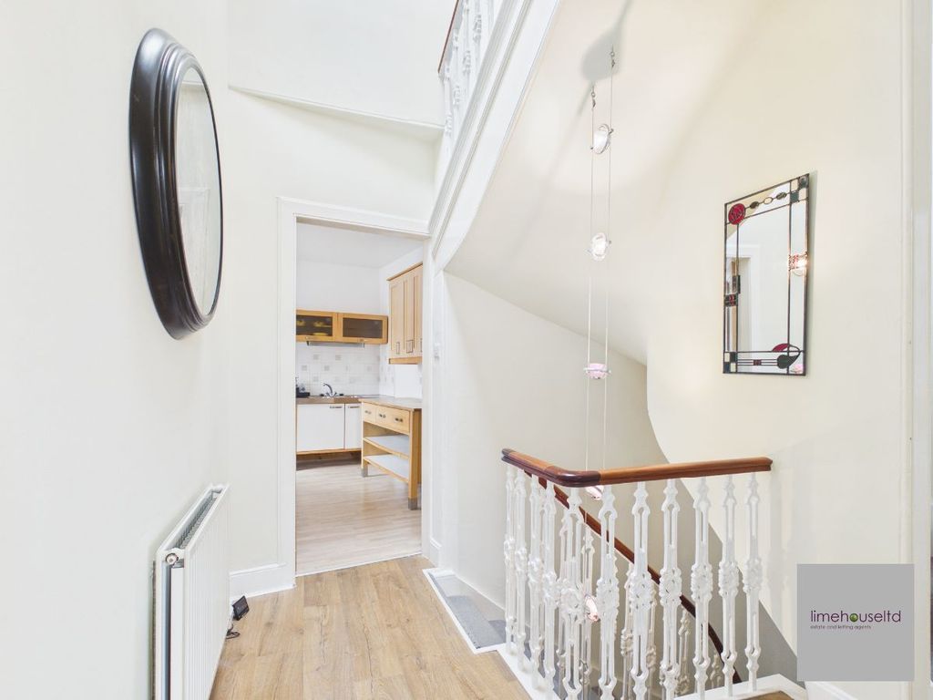 Additional image 2 of 3 bed flat to rentHigh Street, Biggar ML12