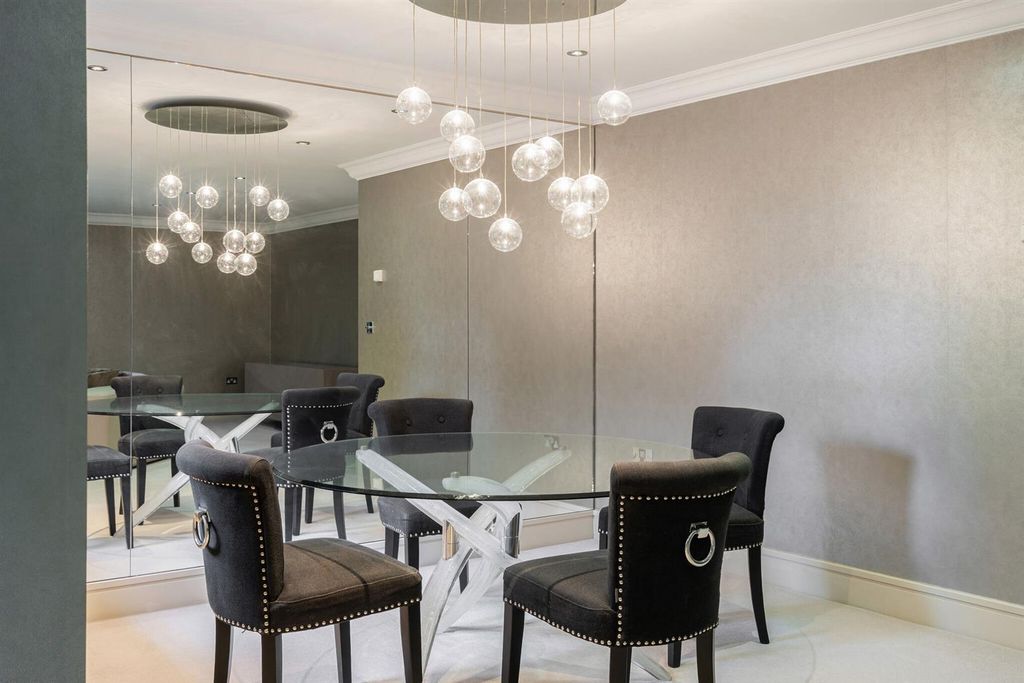 Additional image 6 of 2 bed flat to rentBrockenhurst Road, Ascot SL5