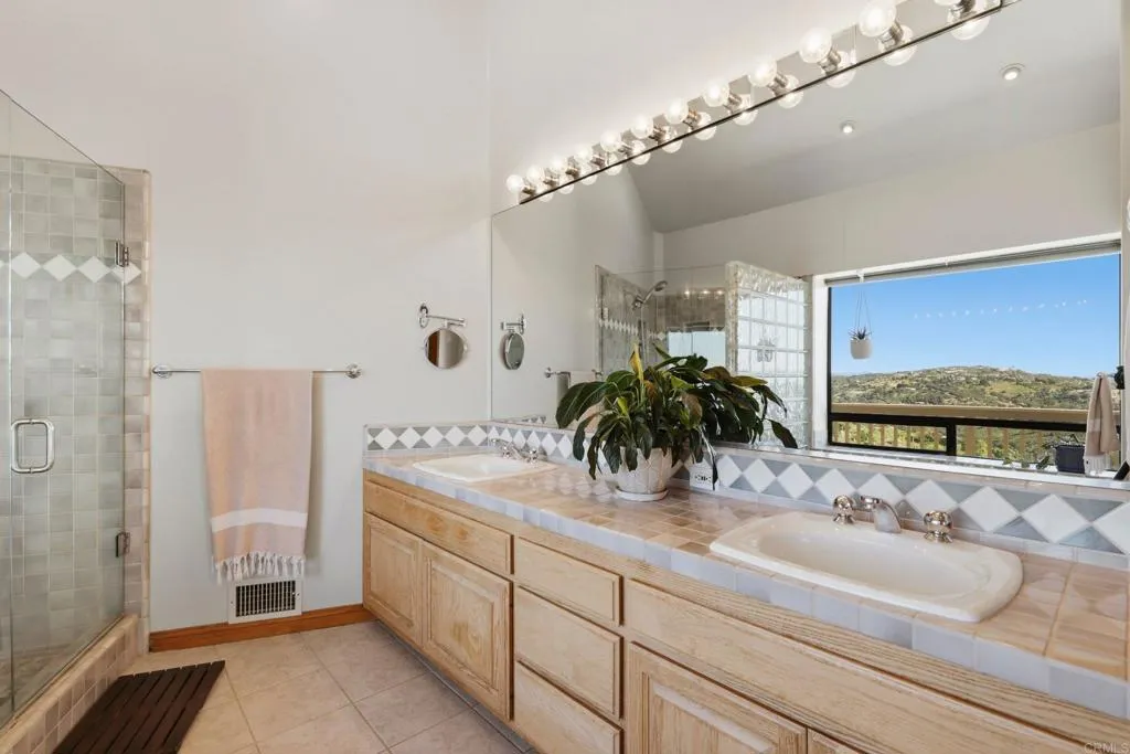 Additional image 67 of 13005 Via Suena, Valley Center, CA 92082