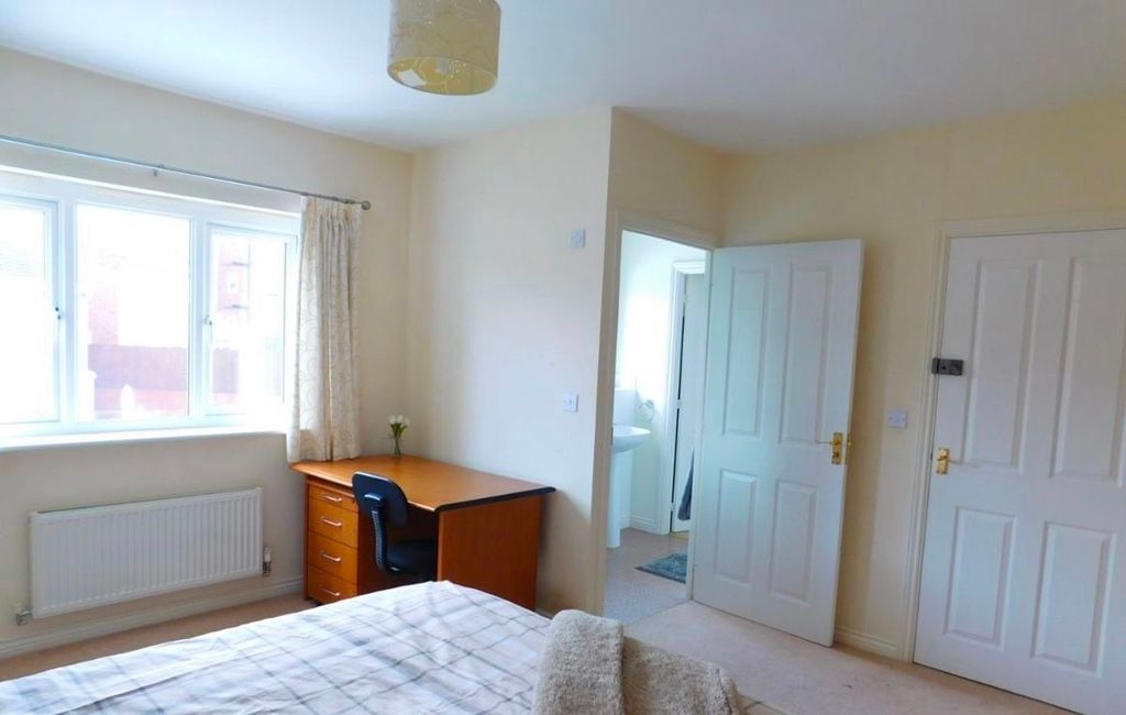 Additional image 21 of 6 bed detached house to rentStudents, Galingale View, Keele, Newcastle Under Lyme ST5