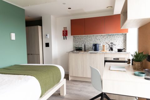 George Street, Glasgow G1, Studio to rent