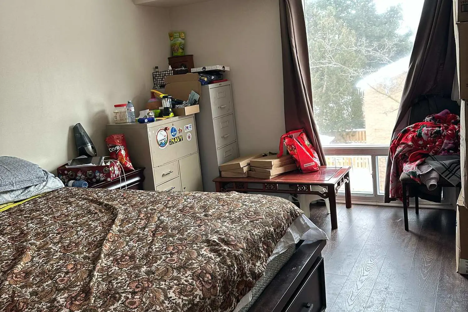 Additional image 10 of 3409 St Clair Avenue 1