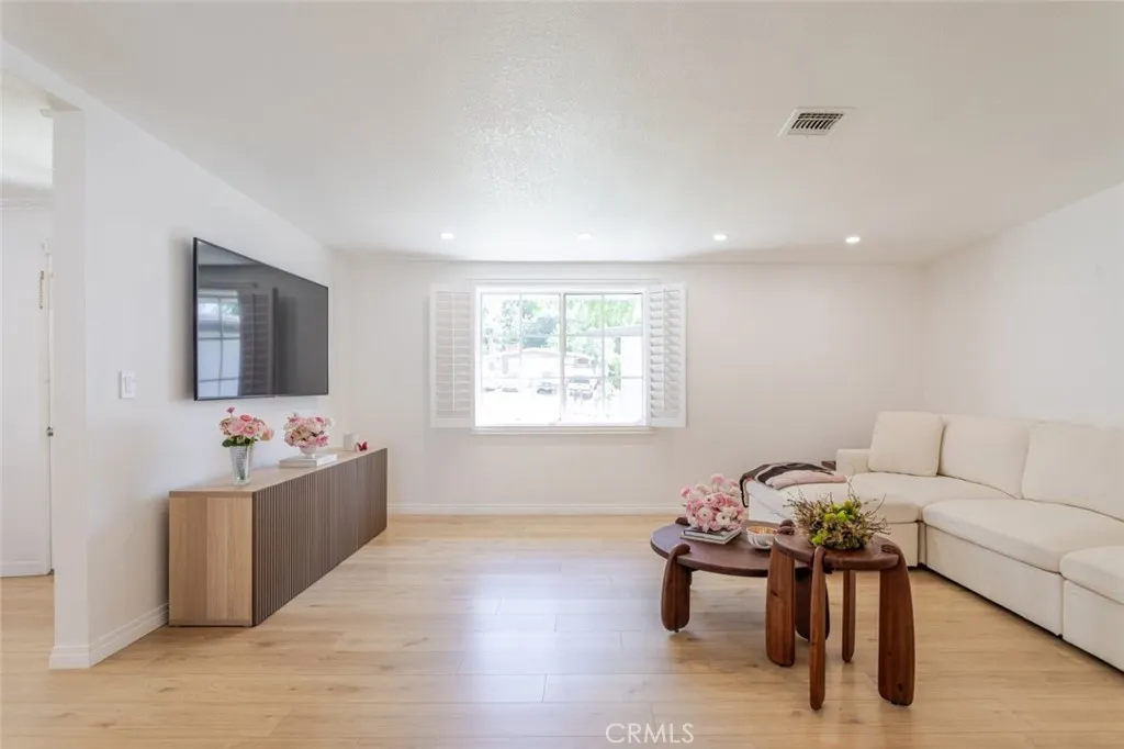 Additional image 10 of 22459 Guadilamar Drive, Saugus, CA 91350