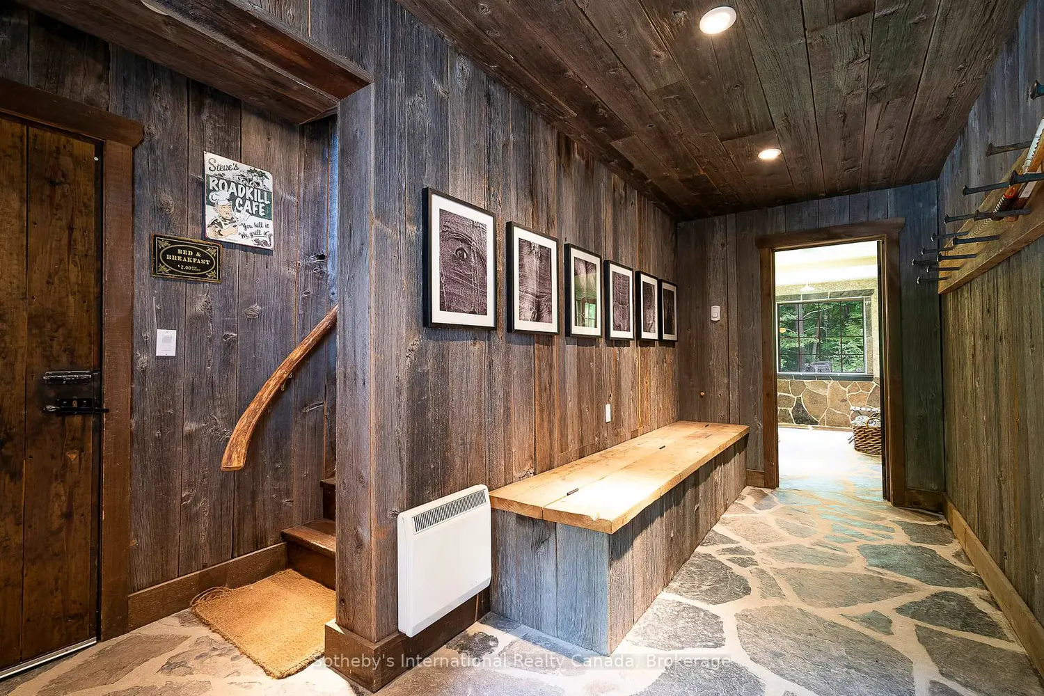 Additional image 17 of 265839 25 Side Road