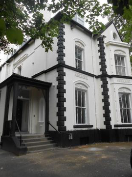 Ullet Road, Liverpool L8, Studio to rent