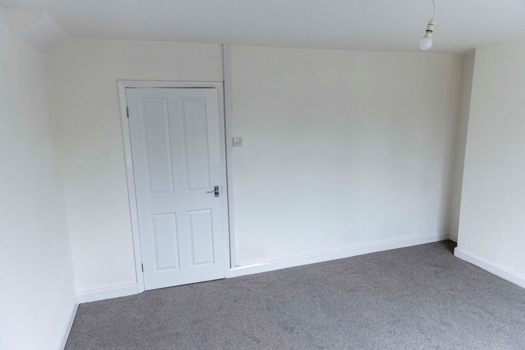 Additional image 8 of 3 bed semi-detached house to rentHarp Lane, Telford TF4