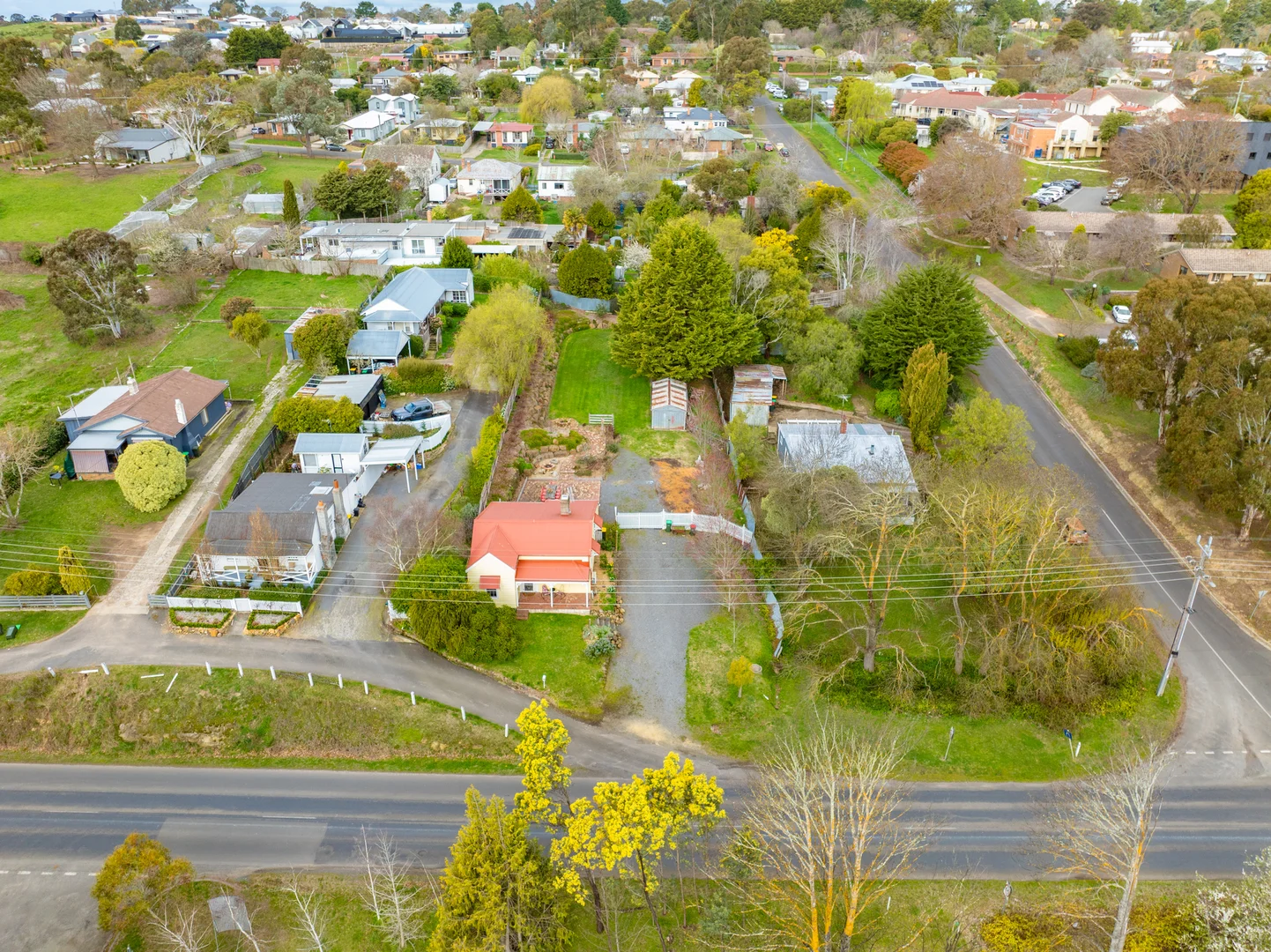 Additional image 31 of 26 & 28 Vincent Street North, Daylesford VIC 3460