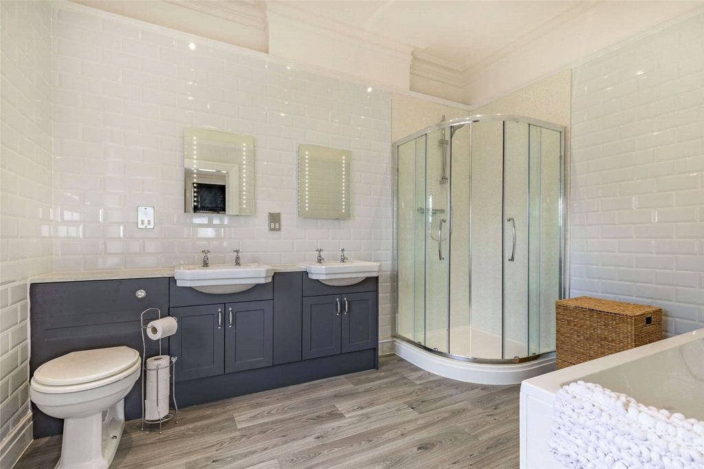 Additional image 13 of 5 bed semi-detached house to rentCurzon Park North, Chester CH4
