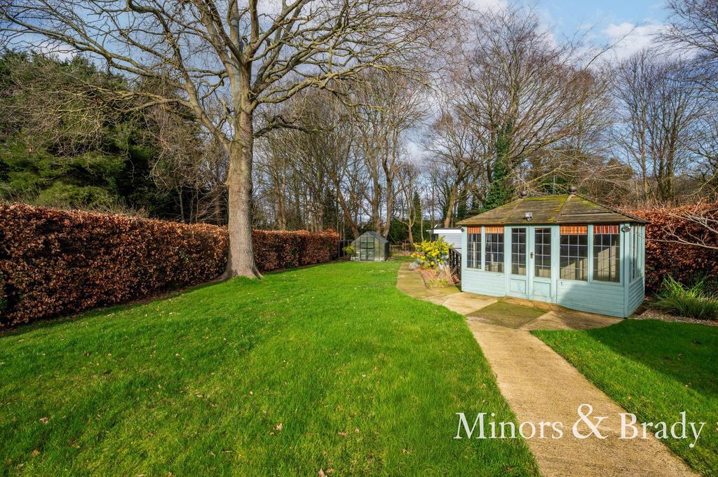 Additional image 23 of 5 bed detached bungalow to rentYarmouth Road, Lowestoft NR32