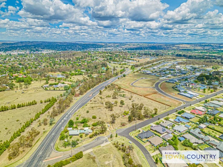 Additional image 2 of 11 Link Road, Armidale NSW 2350