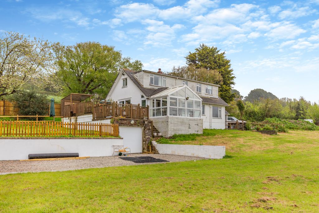 4 bed detached house to rentNewquay TR8