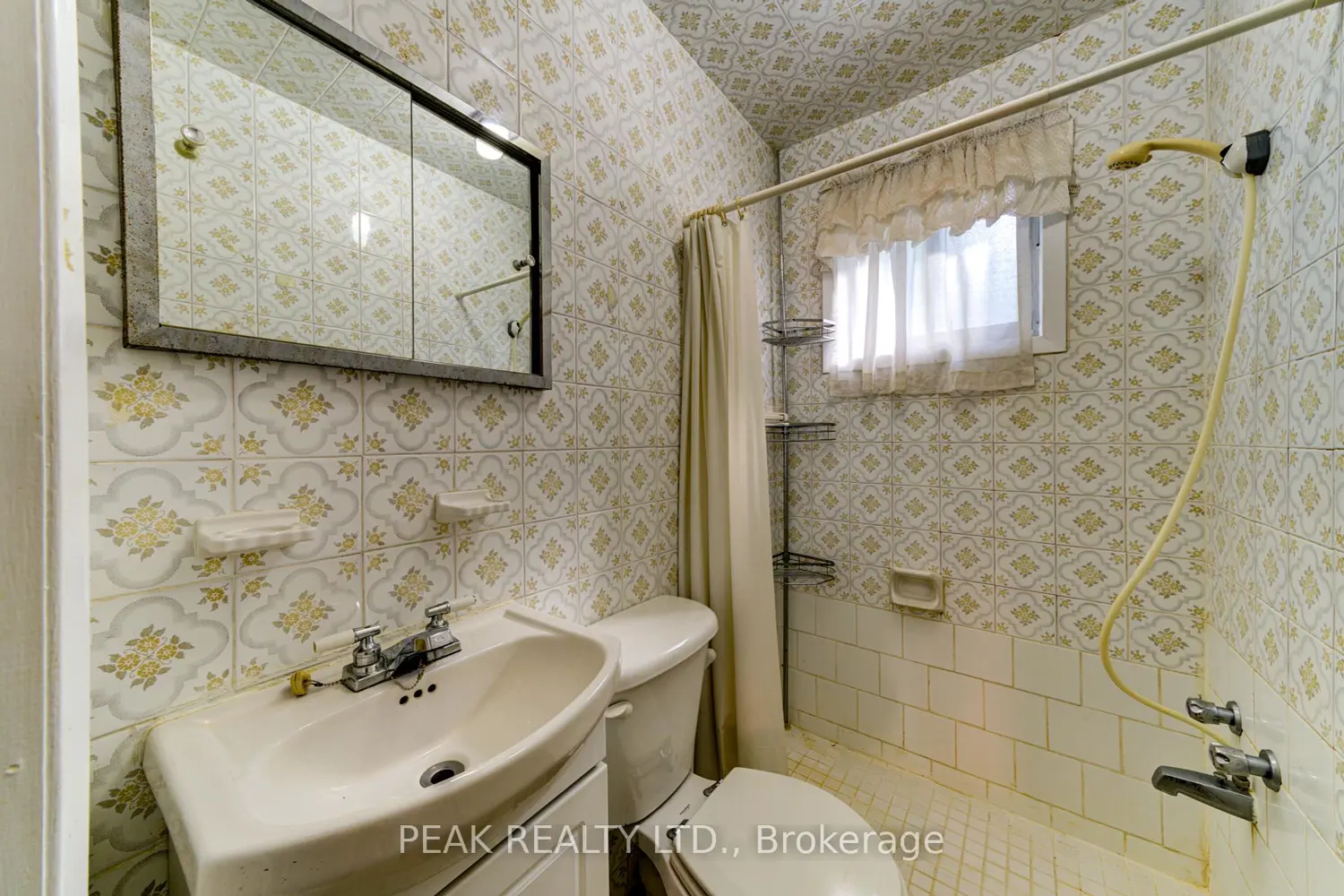 Additional image 6 of 11 Glen Avenue