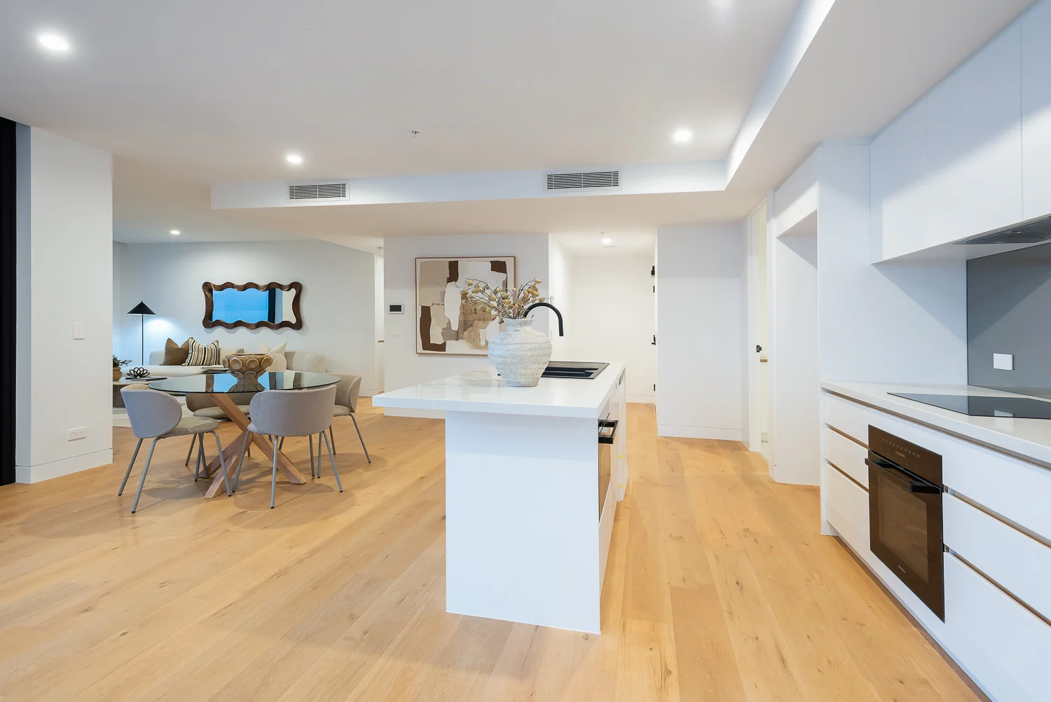 Additional image 10 of 1283/165 Marine Parade, Southport QLD 4215