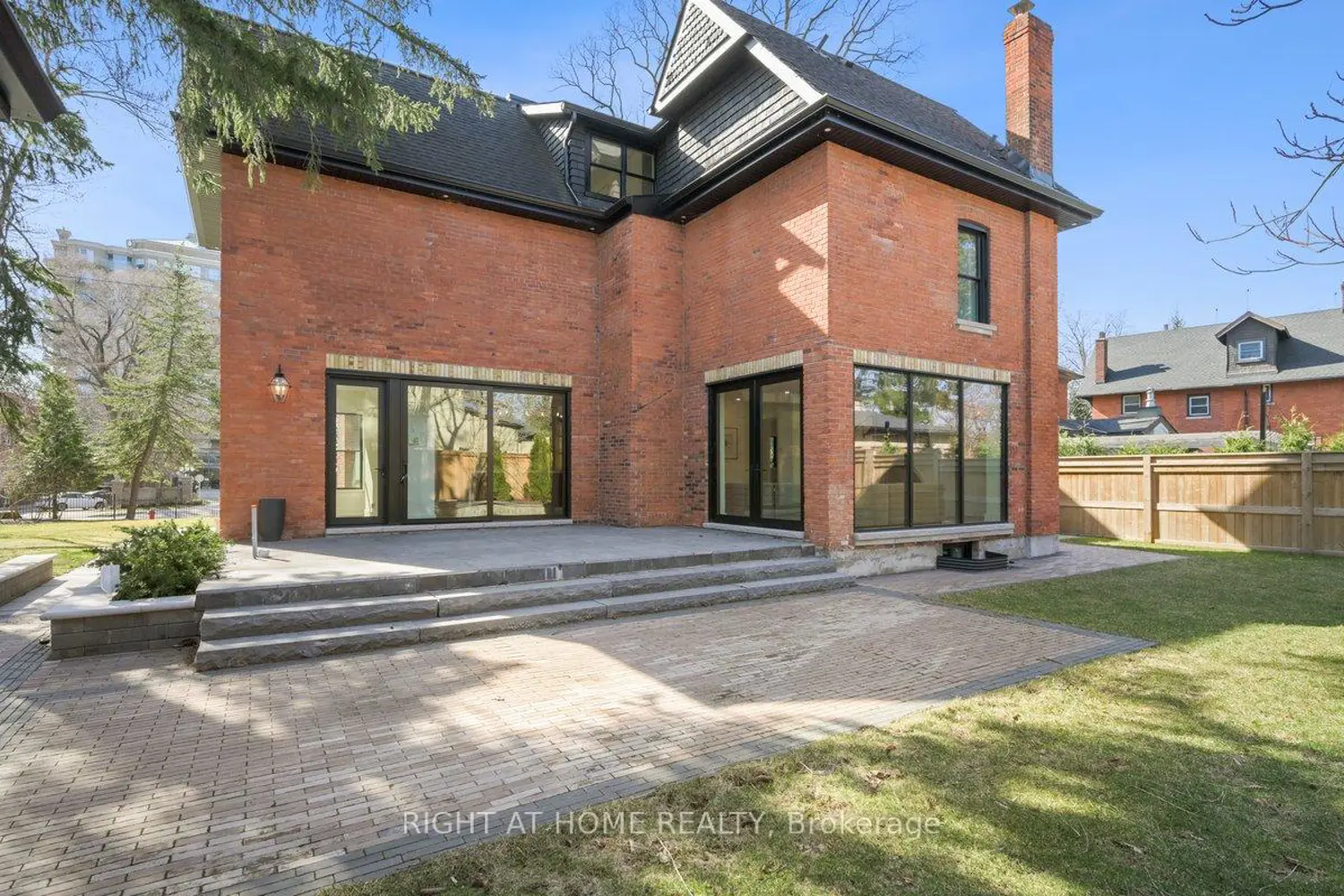 Additional image 19 of 2187 Lakeshore Road