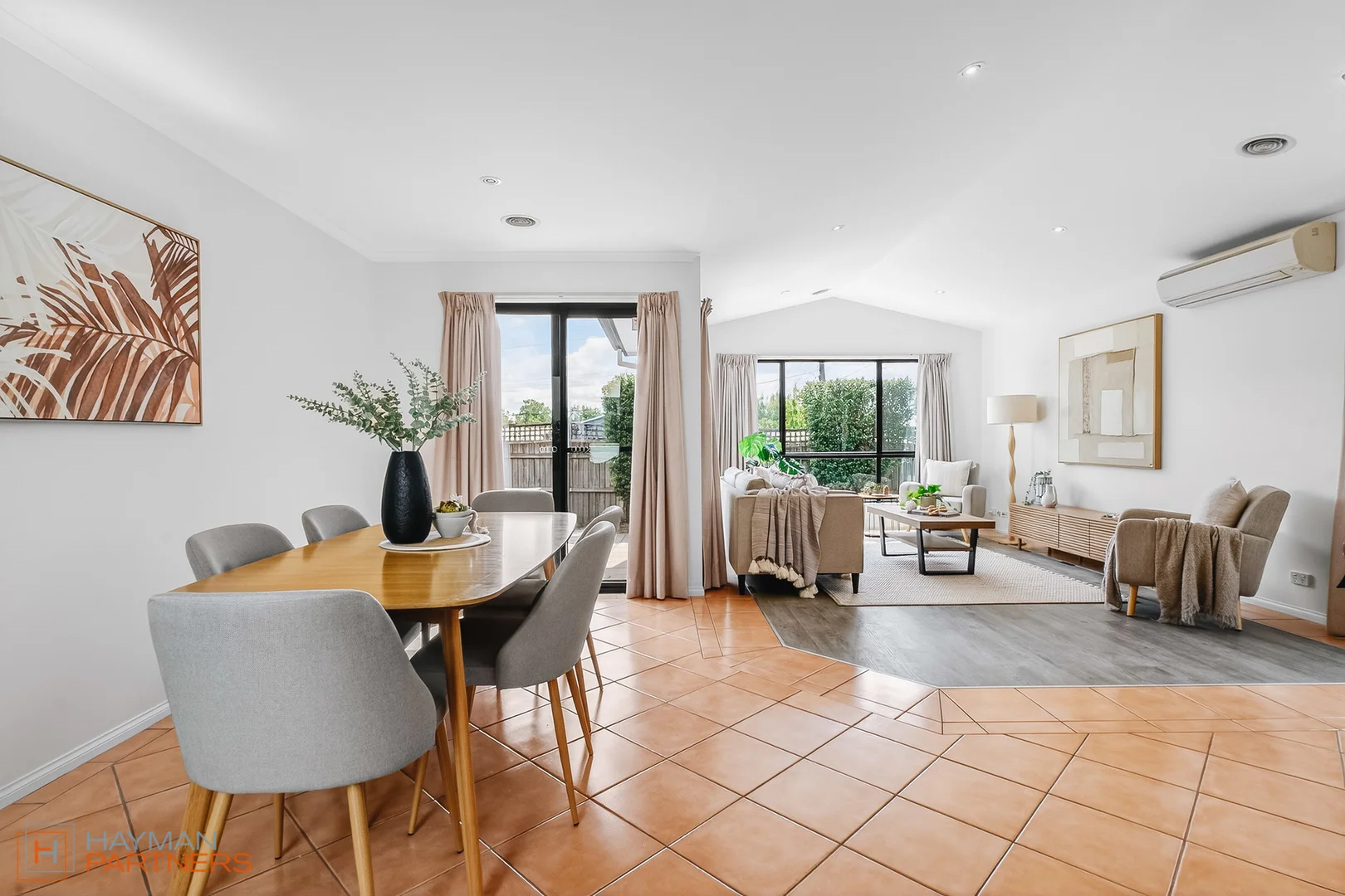 Additional image 14 of 33B Jerrabomberra Avenue, Narrabundah ACT 2604