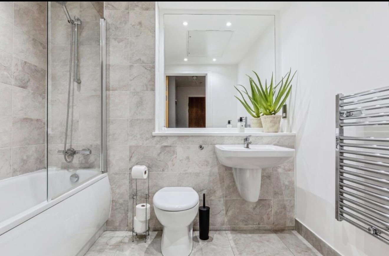 Additional image 6 of 2 Bed End Terrace, Fifth Avenue, BS7, N1 7GU