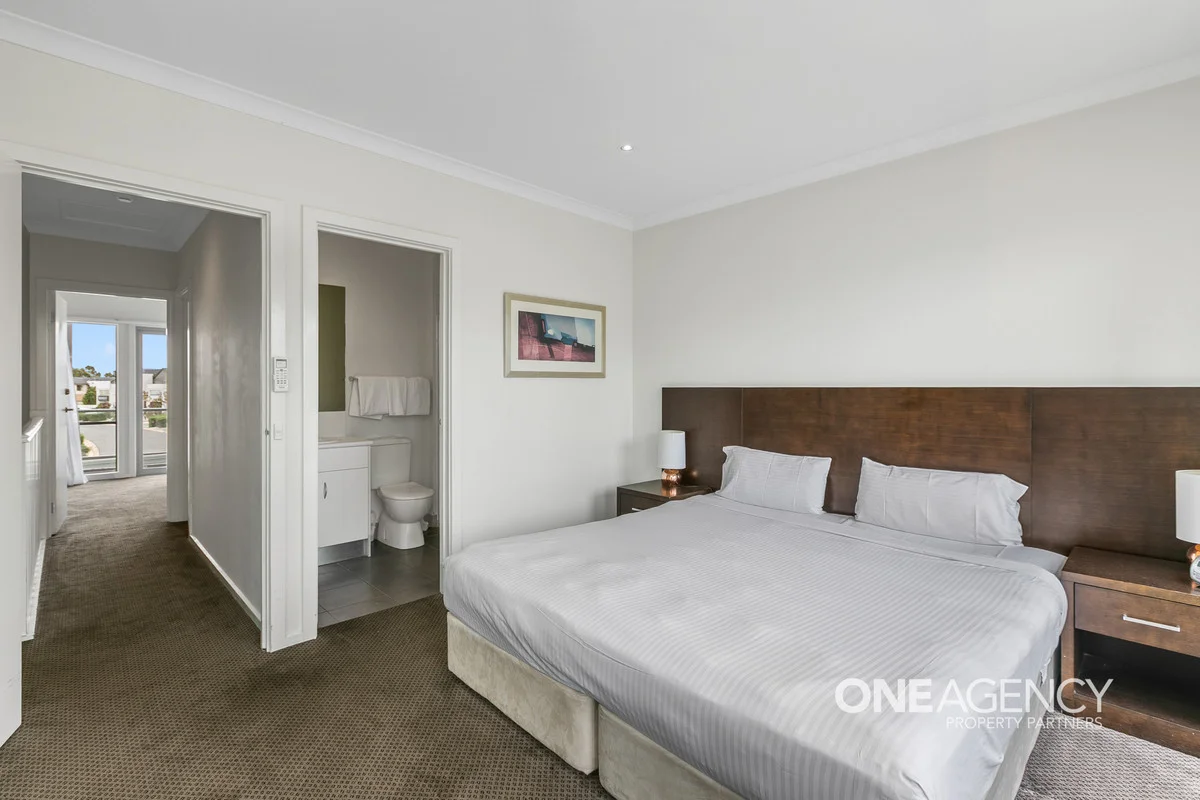 Additional image 8 of 22/9 Greg Norman Drive, Sanctuary Lakes VIC 3030