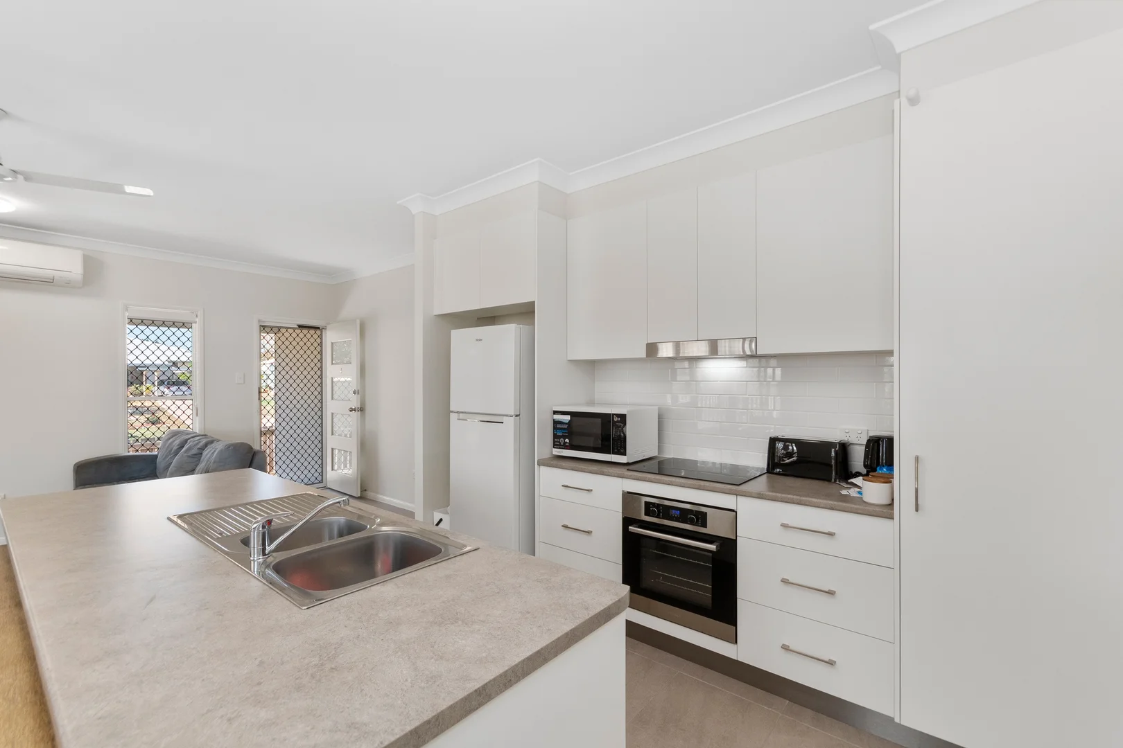 Additional image 6 of U1-U6/32-34 Rutherford Lane, Charters Towers City QLD 4820