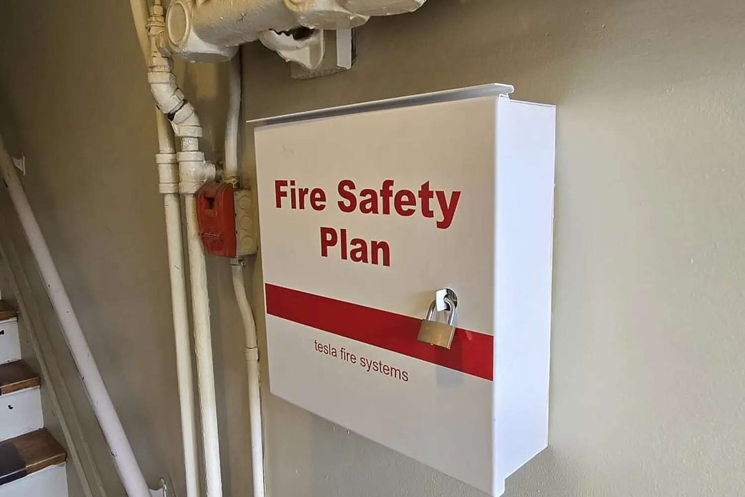 Additional image 8 of 144 Highbourne Road