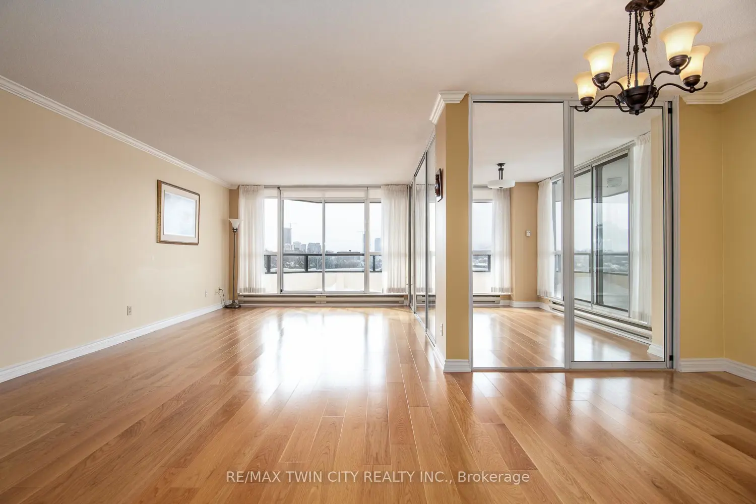 Additional image 12 of 2 Lancaster Street 504