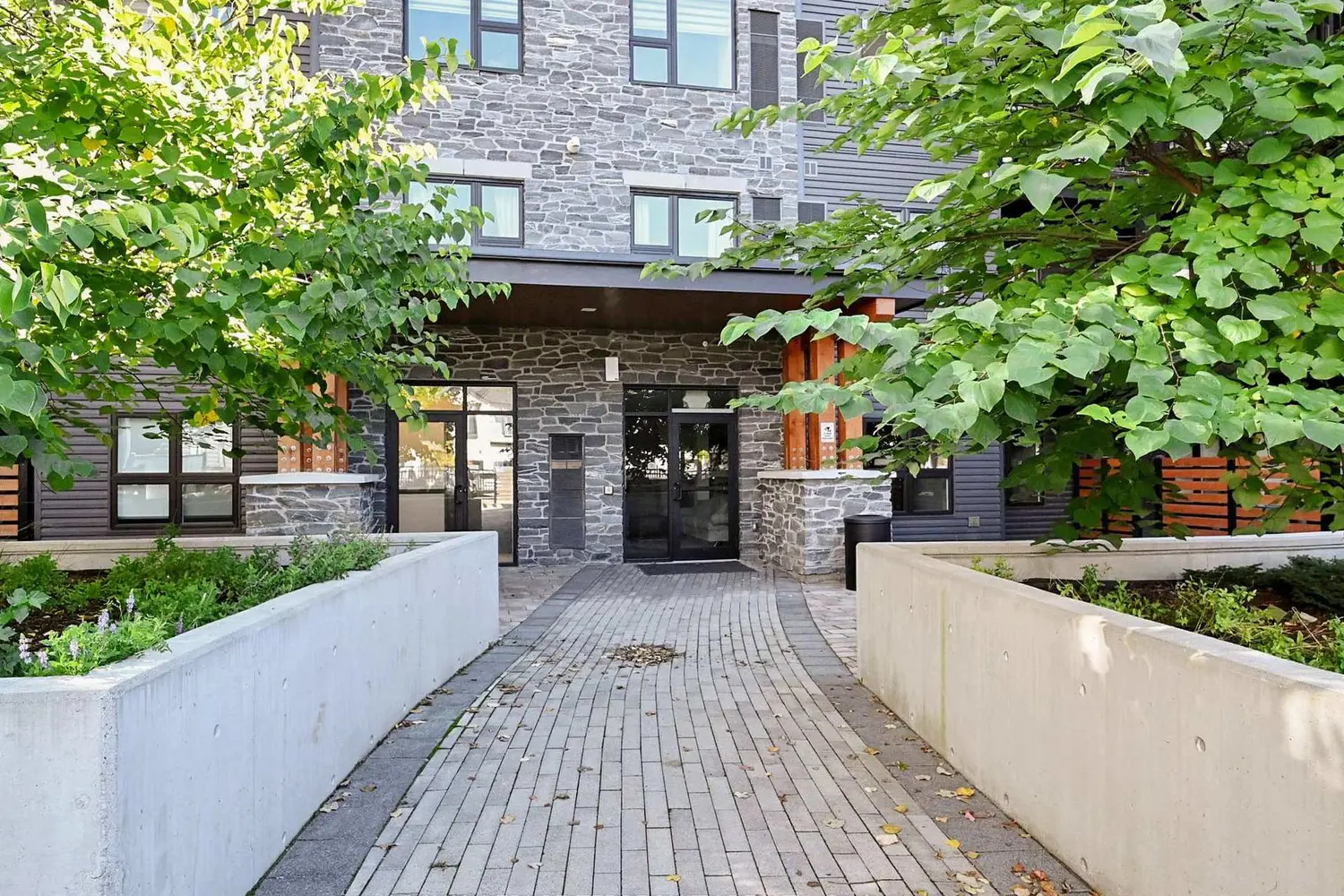 Additional image 15 of 110 Fergus Avenue 419