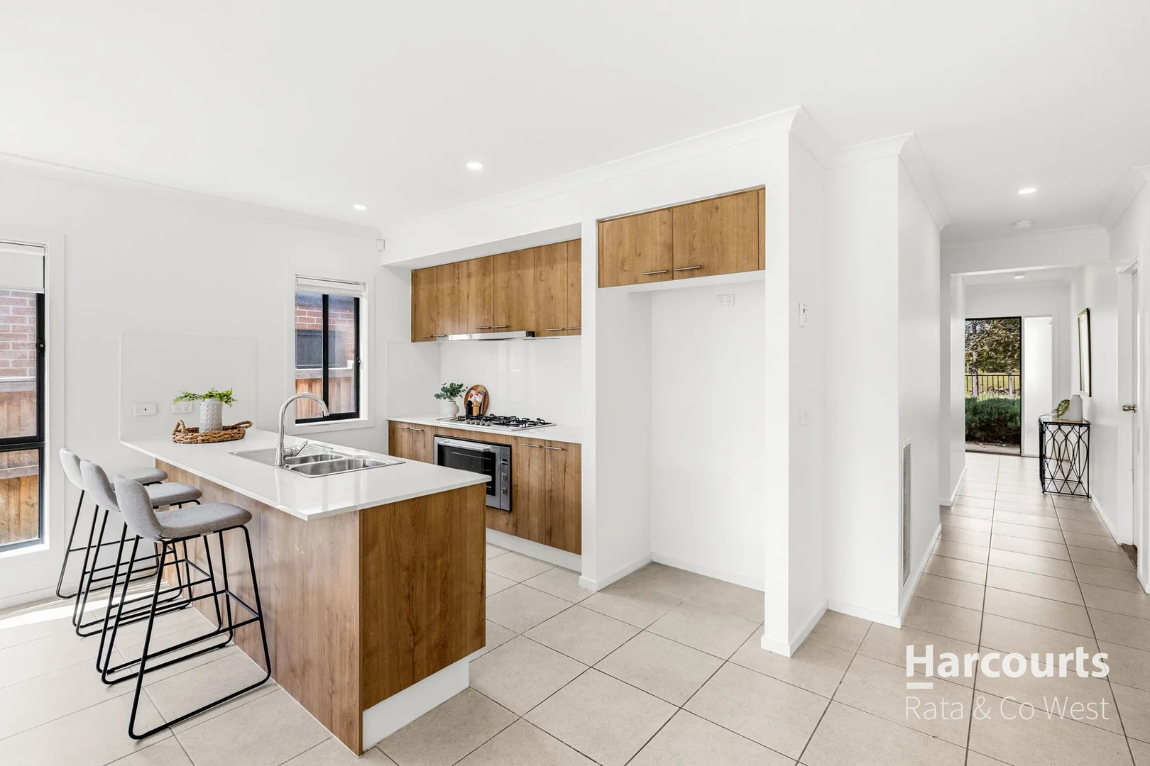 Additional image 4 of 3 Fuchsia Drive, Rockbank VIC 3335