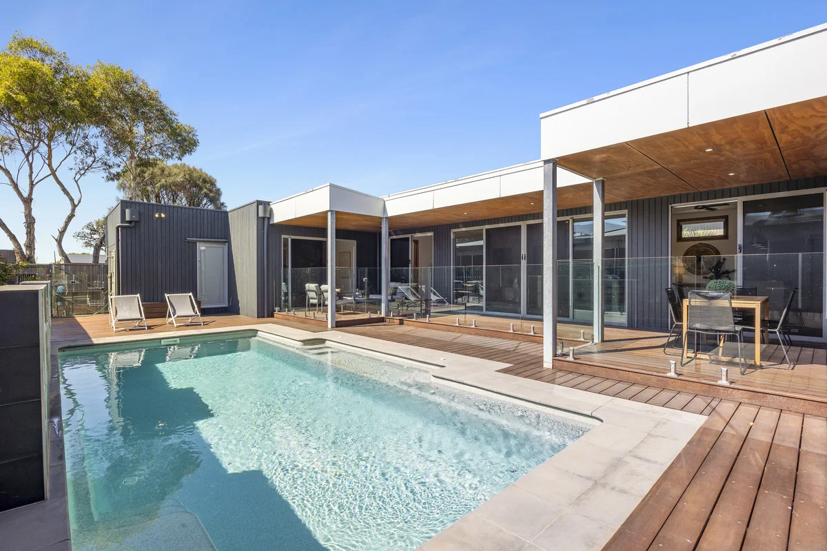 Additional image 2 of 16 Ballyliffen Crescent, Torquay VIC 3228