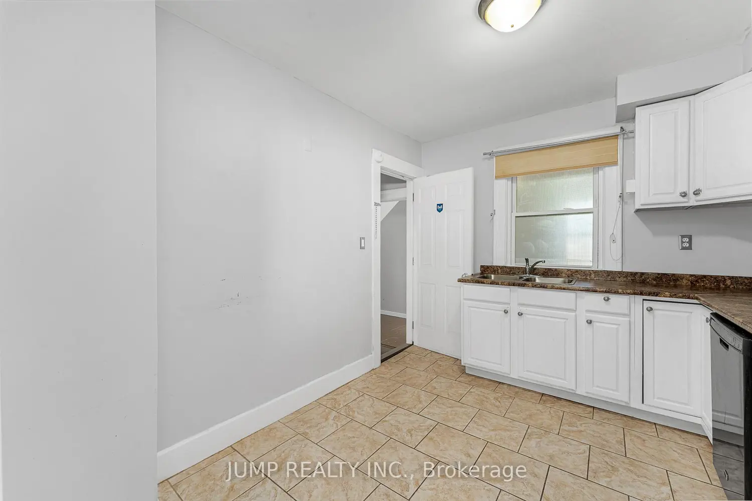 Additional image 10 of 842-844 Ellrose Avenue