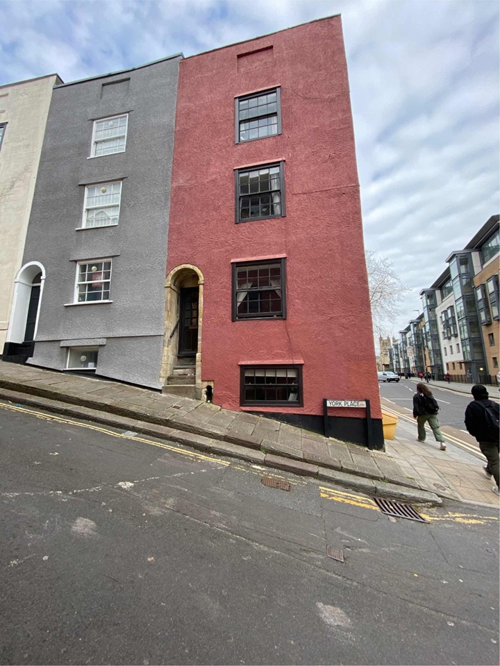 4 Bed End Terrace, York Place, BS1, N1 7GU