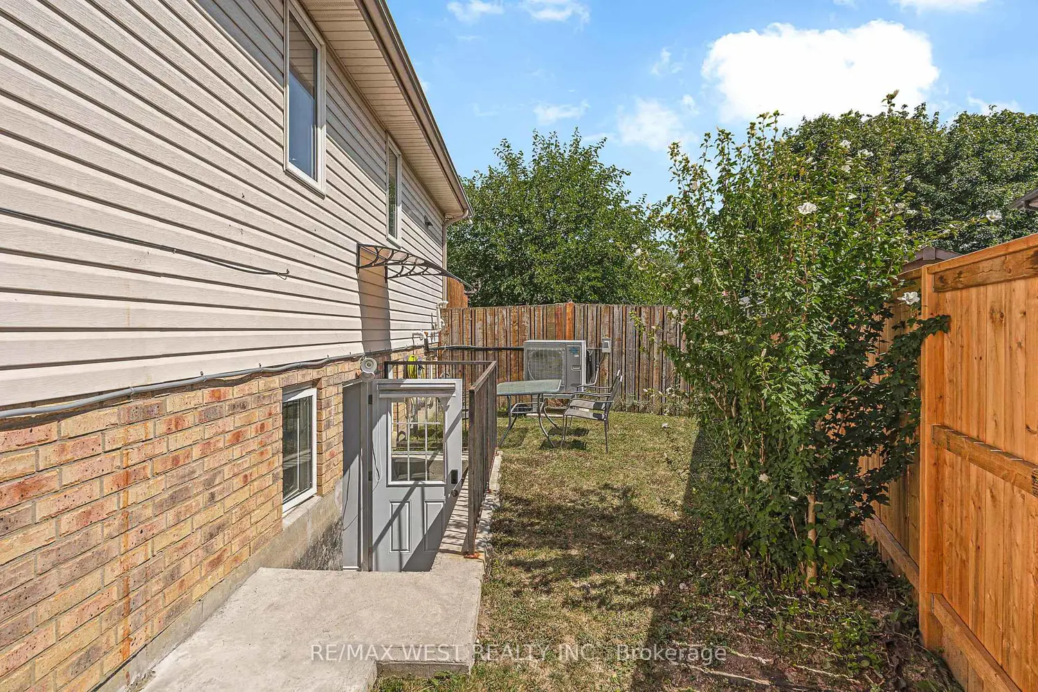 Additional image 19 of 3462 Treeline Court