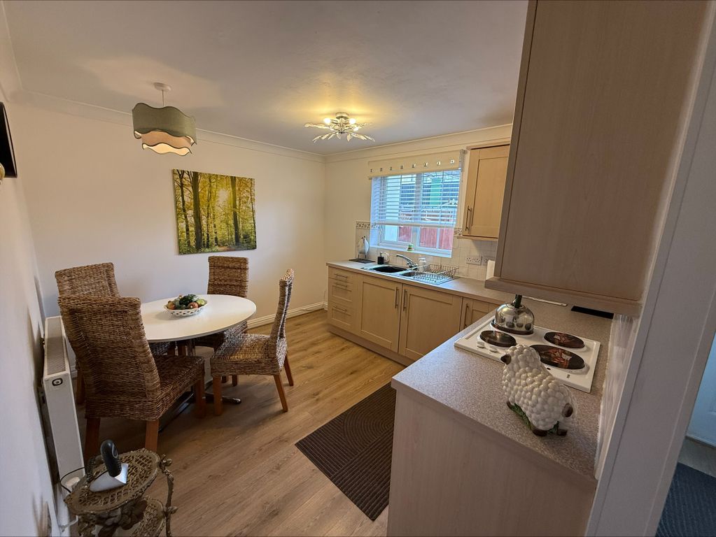 Additional image 4 of 3 bed property to rentAlban Road, Llanelli SA15