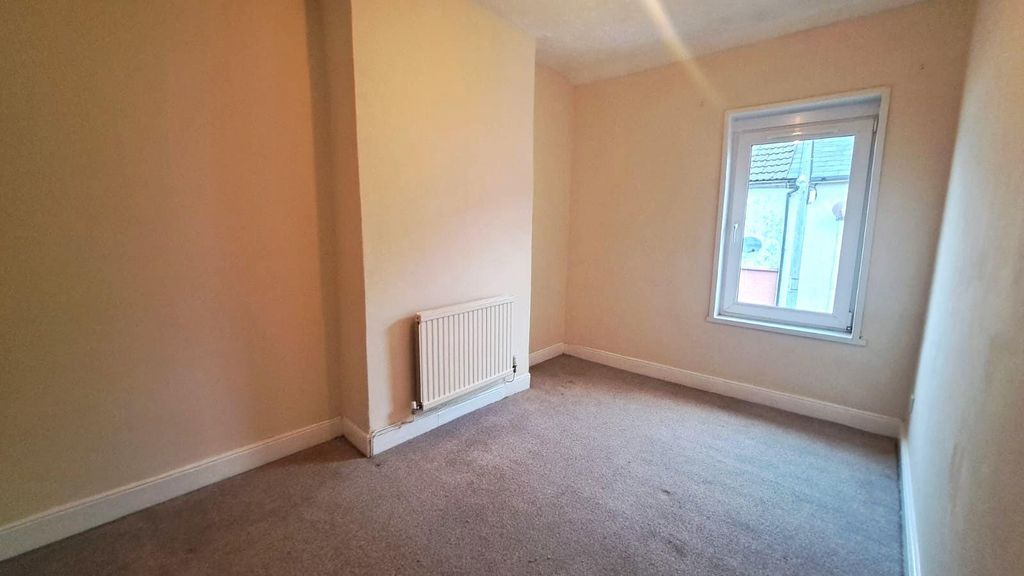 Additional image 6 of 3 bed terraced house to rentRectory Road, Crumlin, Newport NP11
