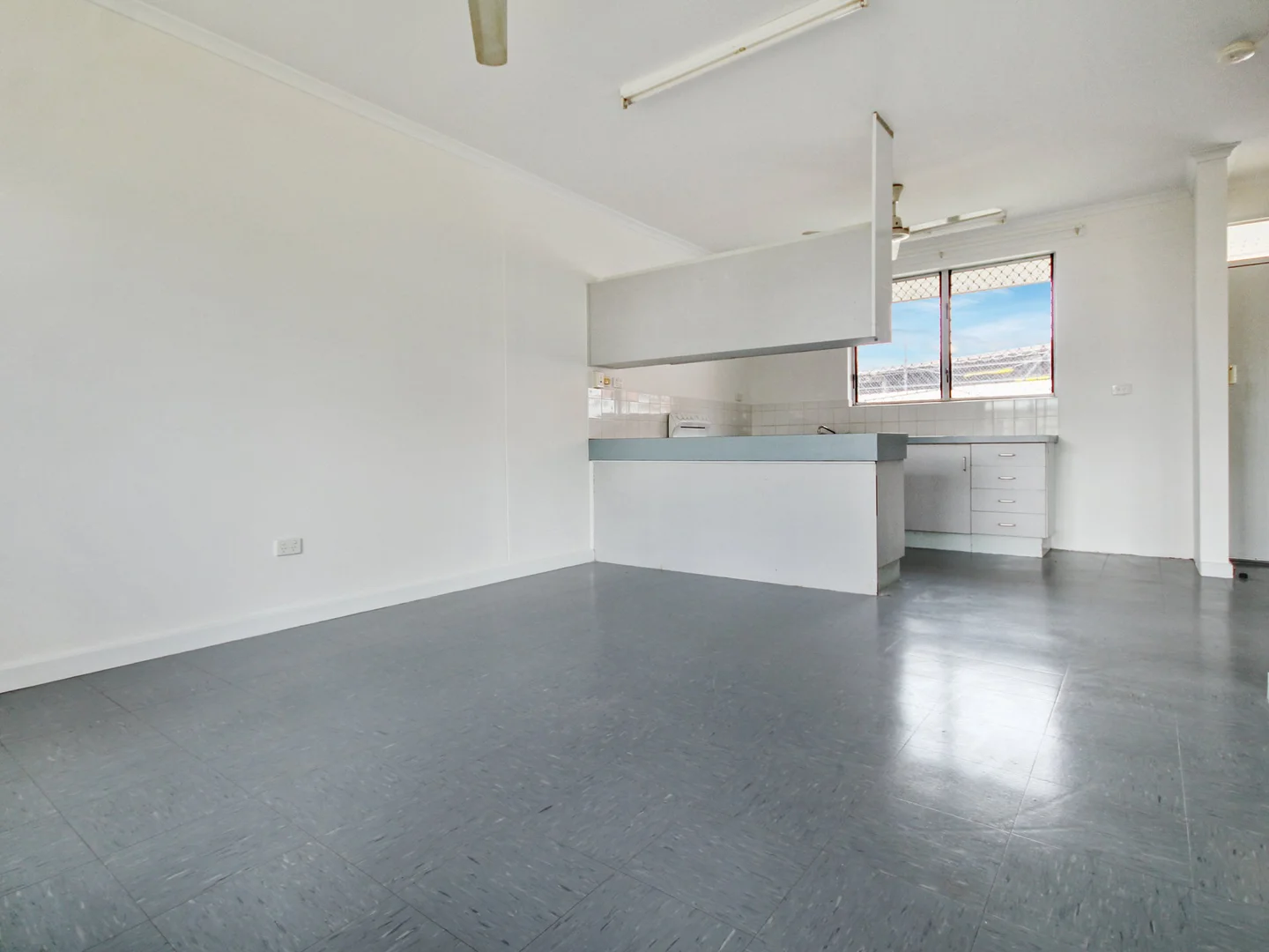 Additional image 7 of 5,8,9/64 Acacia Drive, Katherine NT 0850