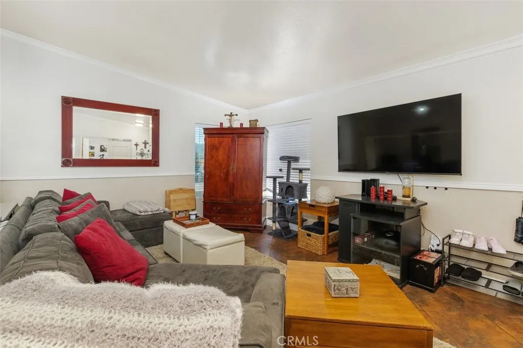 Additional image 5 of 233 Southshore Dr, Lake Elsinore, CA 92530