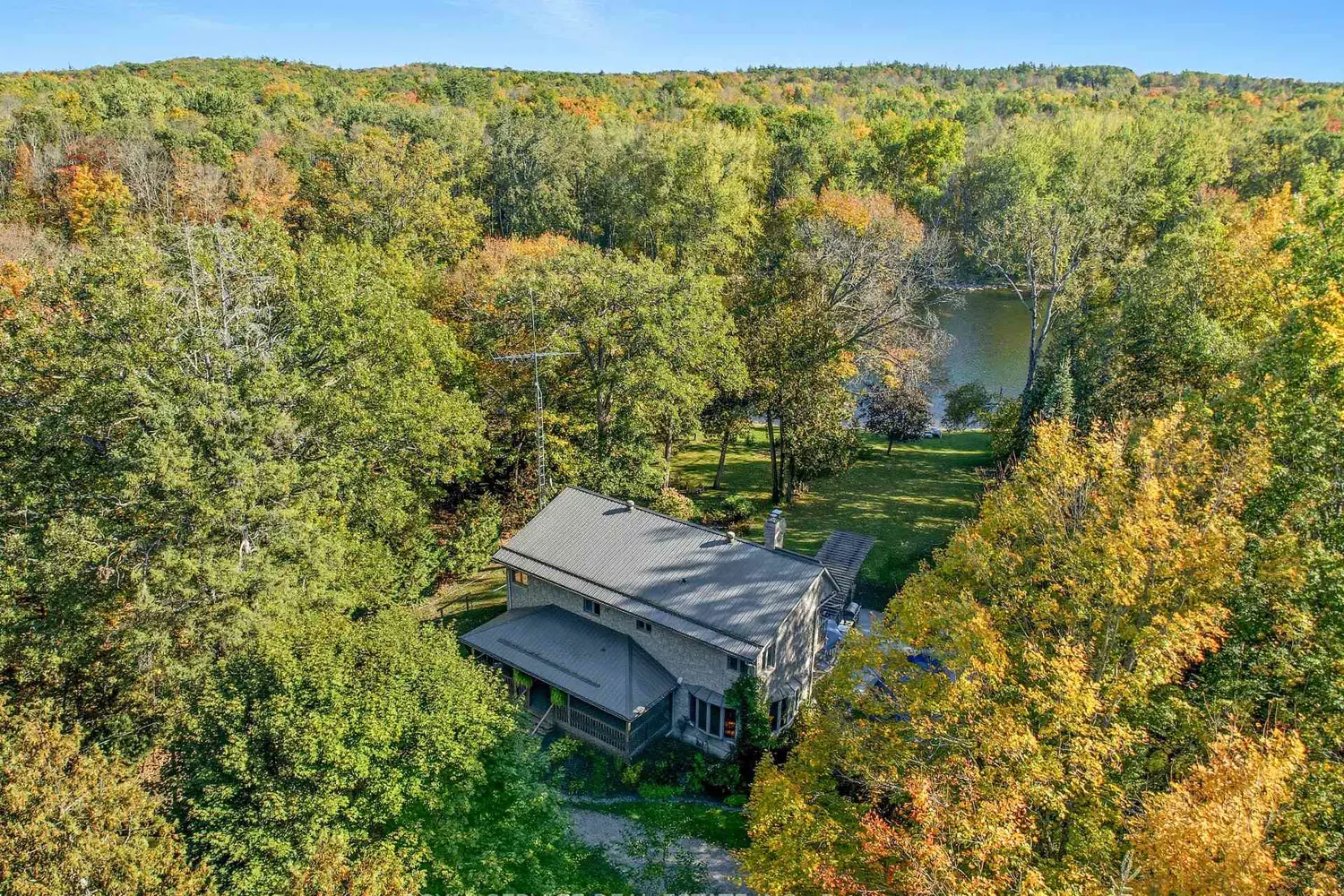 Additional image 3 of 2853 13Th Line