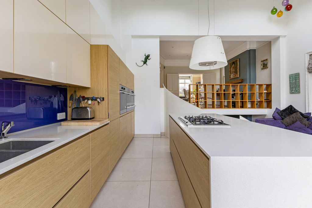 Additional image 6 of 5 bed semi-detached house to rentTrafford Road, Alderley Edge SK9
