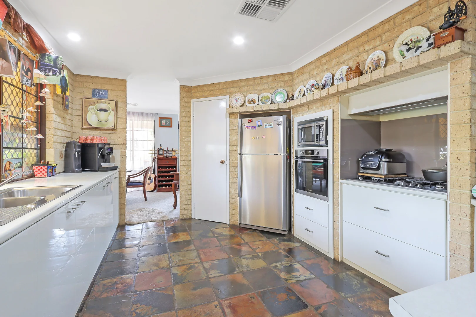 Additional image 4 of 195 Greenwood Way, Barragup WA 6209