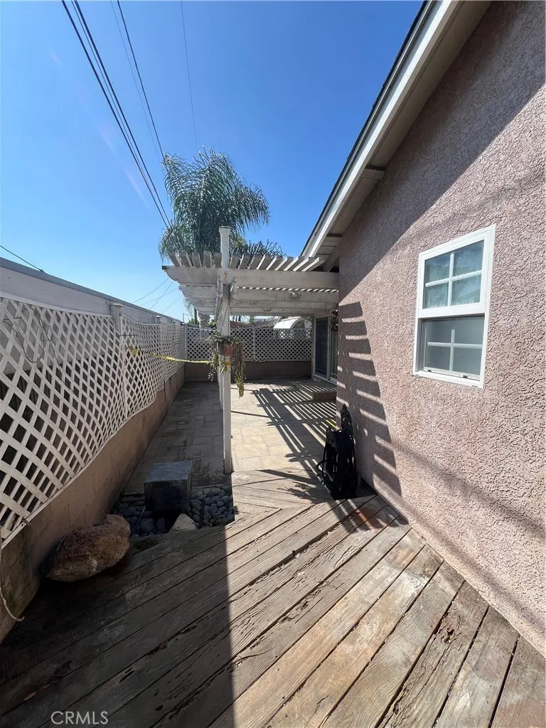 Additional image 44 of 8294 E Carburton St, Long Beach, CA 90808