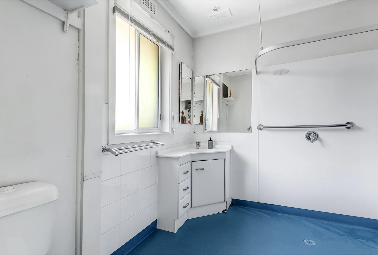 Additional image 10 of 82 Southern Road, Heidelberg Heights VIC 3081