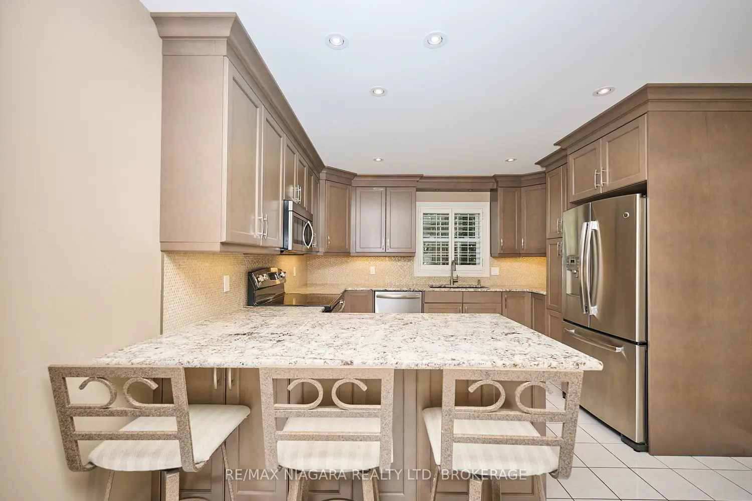 Additional image 9 of 1 Breckenridge Boulevard