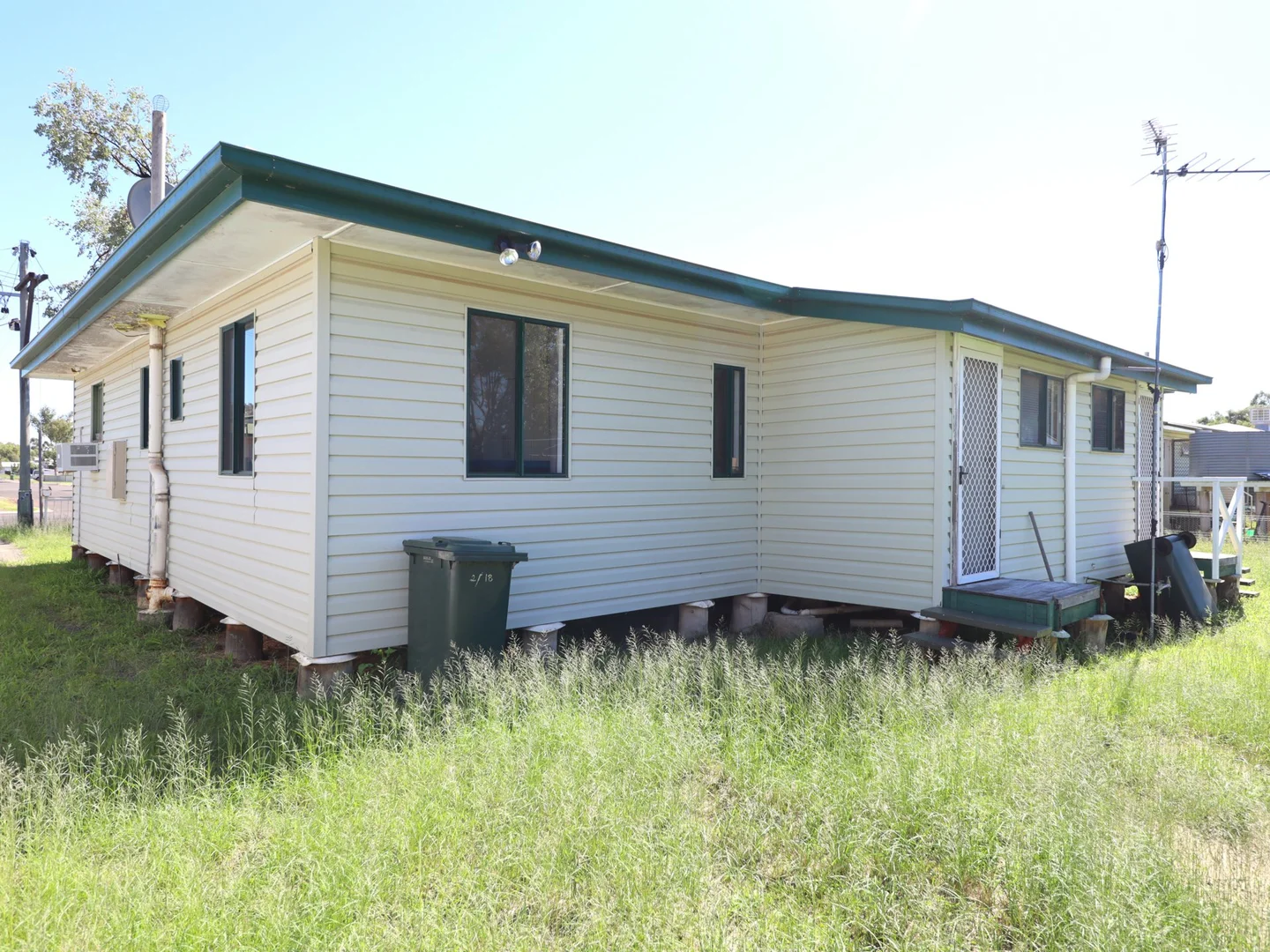 Additional image 21 of 1 & 2 / 18 Saunders Street, Roma QLD 4455