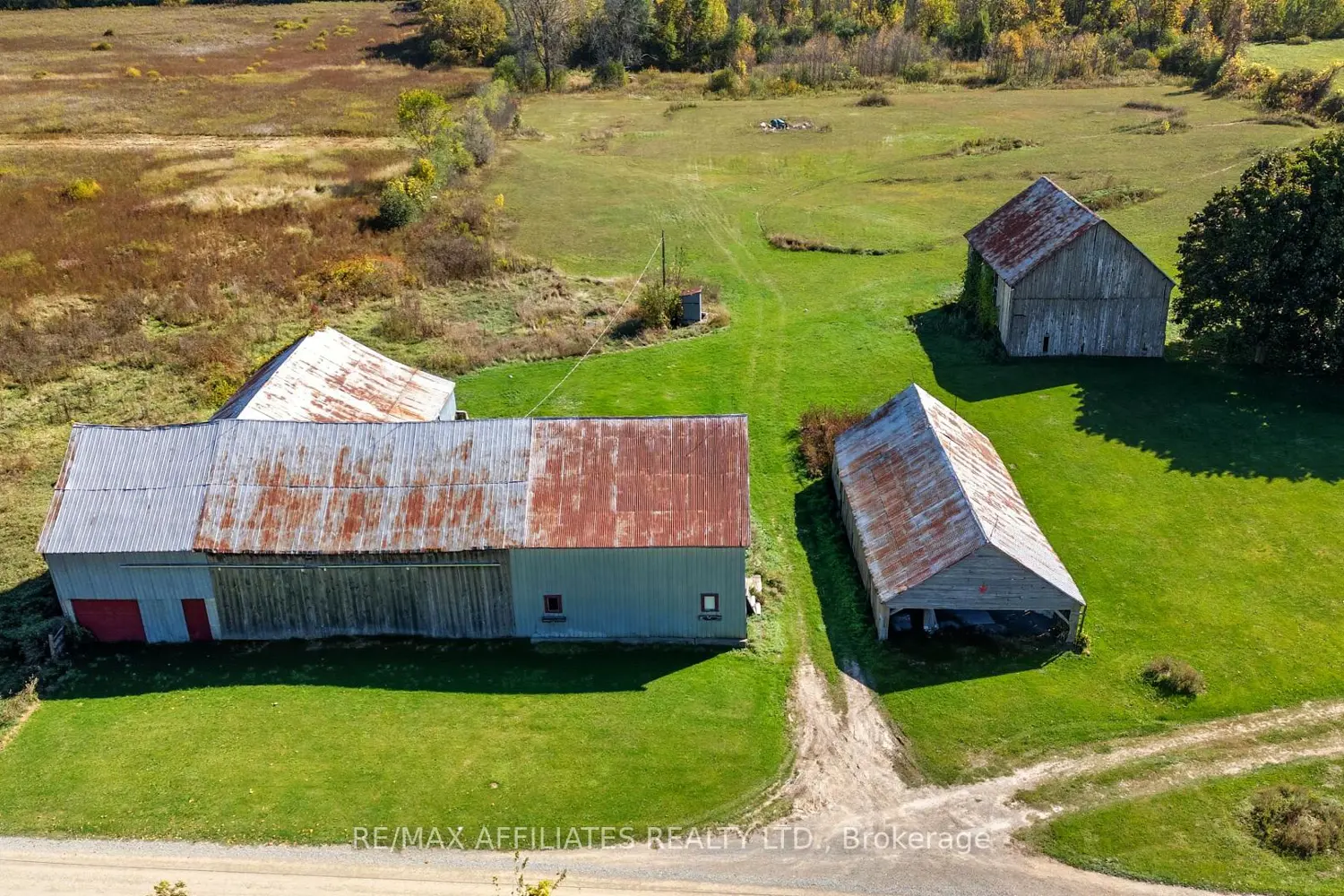 Additional image 3 of 885 Townline Road