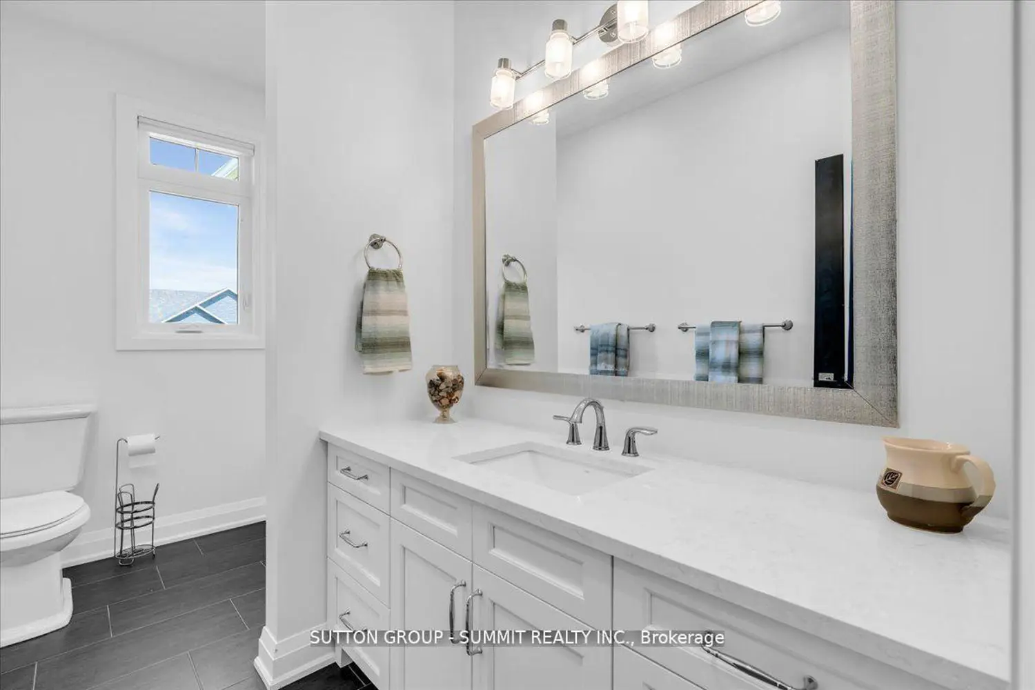 Additional image 12 of 3 Best Court