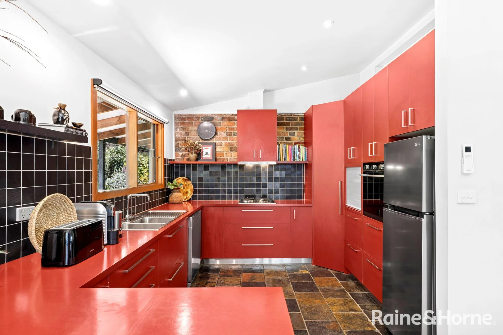 Additional image 10 of 77 Bowyers Road, Woodend VIC 3442
